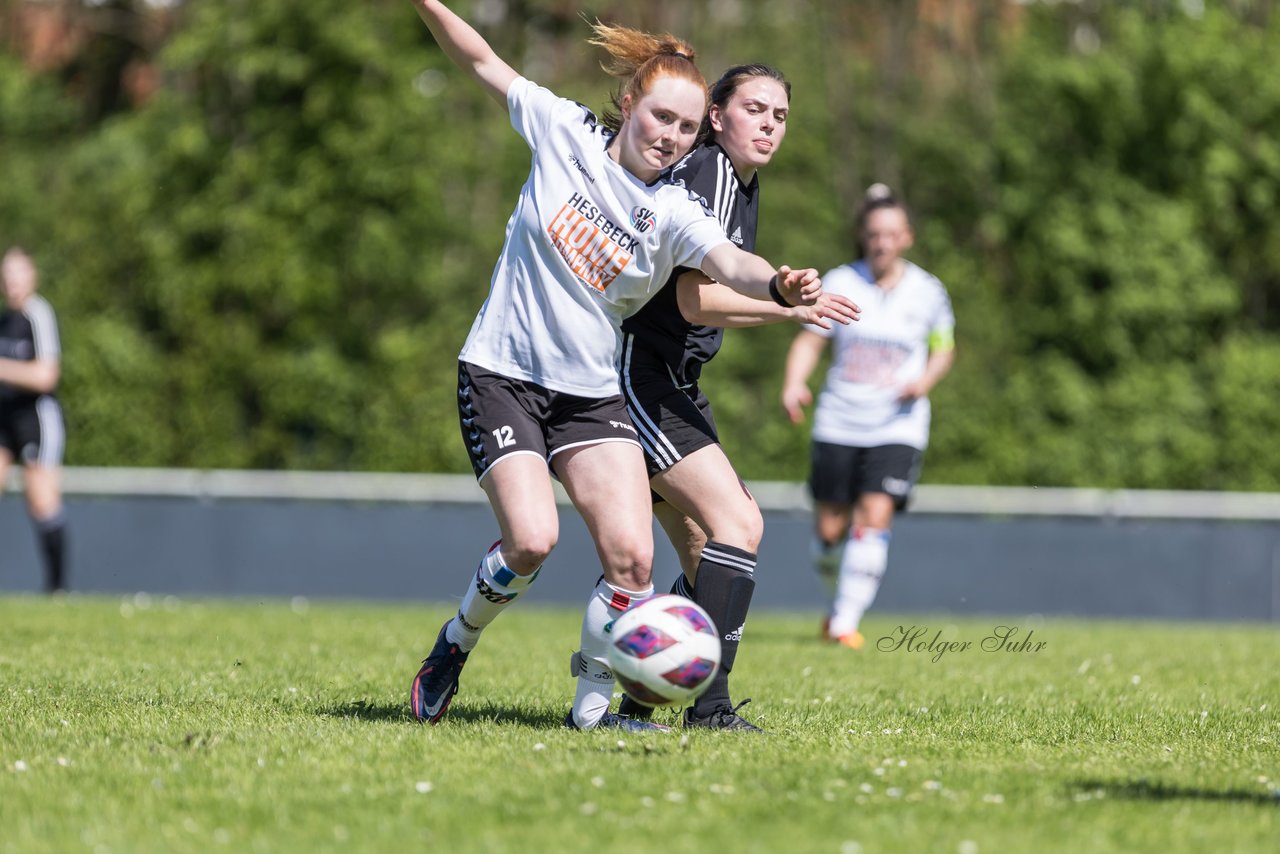 Bild 206 - F SV Henstedt Ulzburg - SV Fortuna Boesdorf : Ergebnis: 3:1